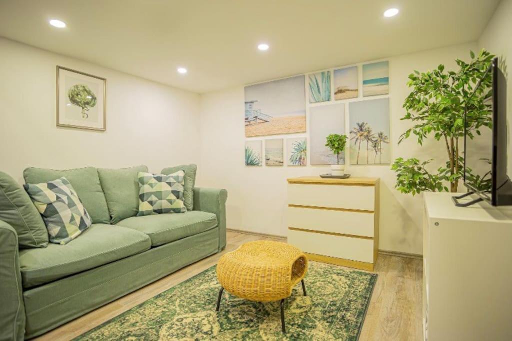 부다페스트 Cosy Flat In Akacfa Str., Aya 아파트 외부 사진